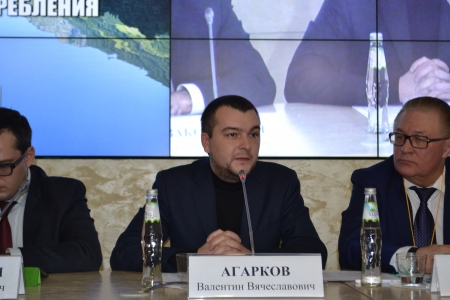 Всероссийская конференция «Отраслевые аспекты развития малого и среднего предпринимательства в сфере обращения с отходами производства и потребления и профессиональной уборки» Всероссийская конференция «Отраслевые аспекты развития малого и среднего предпринимательства в сфере обращения с отходами производства и потребления и профессиональной уборки»